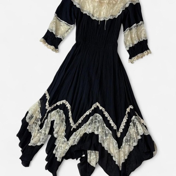 Vintage 70s black and lace gothic prairie cottagecore dress medium - Picture 1 of 8